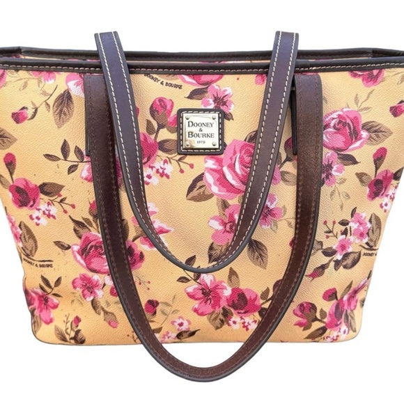 Dooney & Bourke Large Floral Tote Like New Women’s Handbag $348 MSRP - Picture 12 of 13